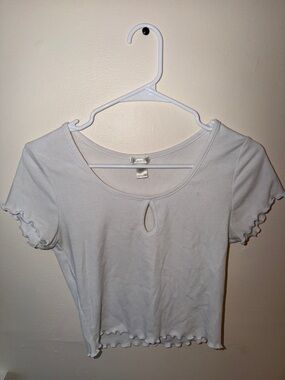 Bozzolo White Ribbed Short-Sleeve Tee with Keyhole